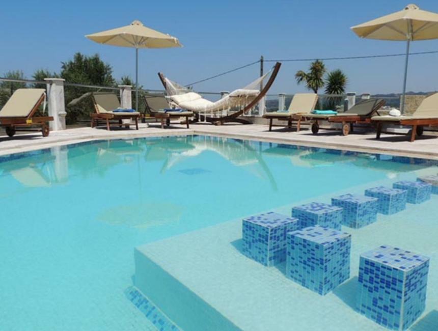 Provarma Hills Luxury Villa Gerani Gerani  Exterior foto
