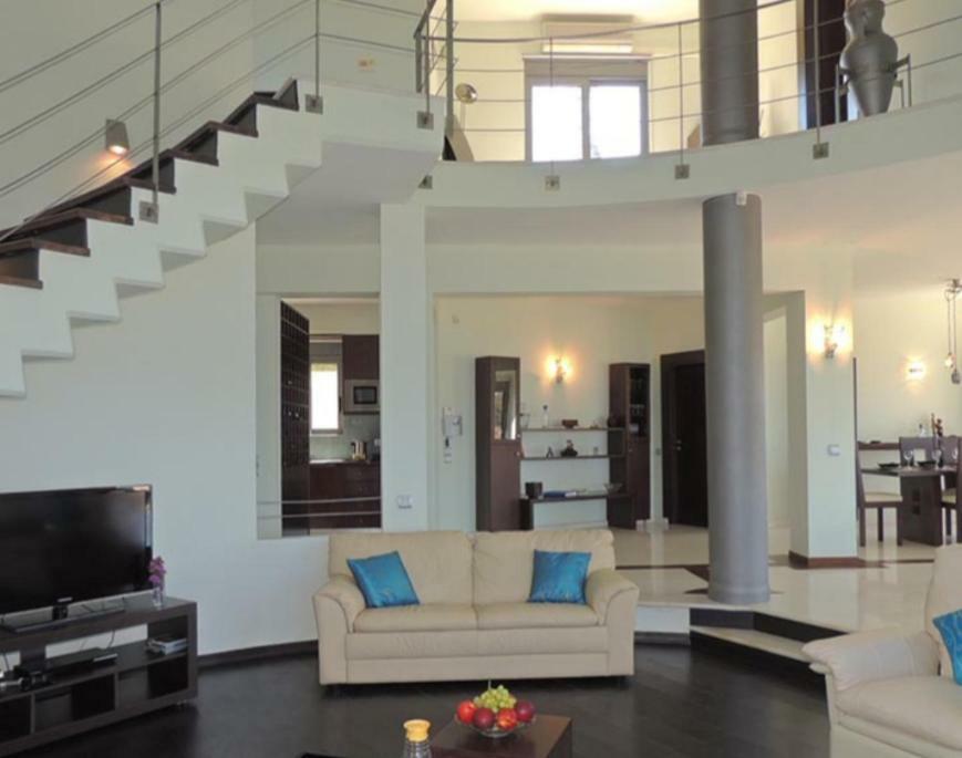 Provarma Hills Luxury Villa Gerani Gerani  Exterior foto